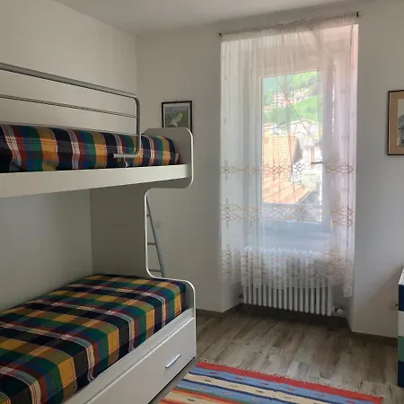 Casa Nonna Gio Lägenhet Dervio