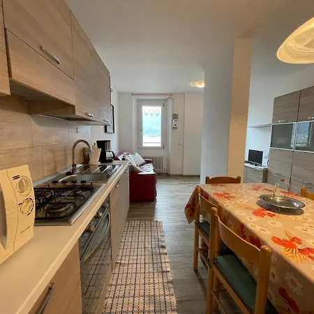 Lägenhet Casa Nonna Gio Dervio