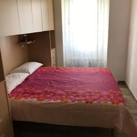 Lägenhet Casa Nonna Gio Dervio